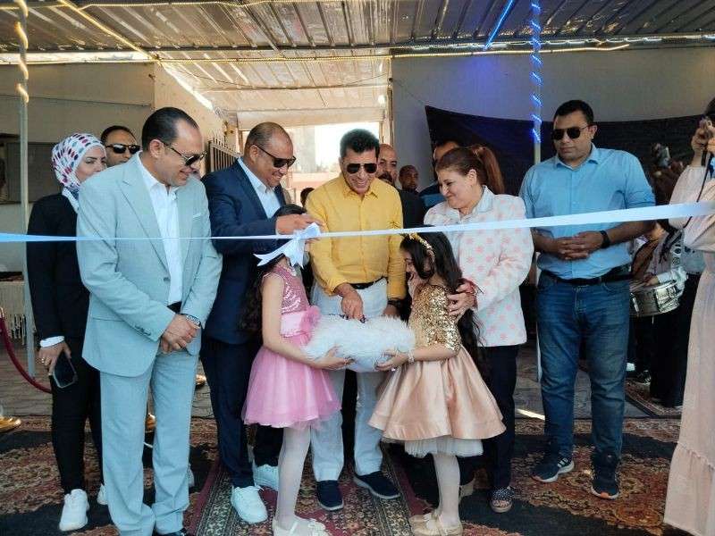 خط أحمر