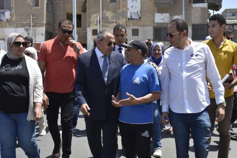 خط أحمر