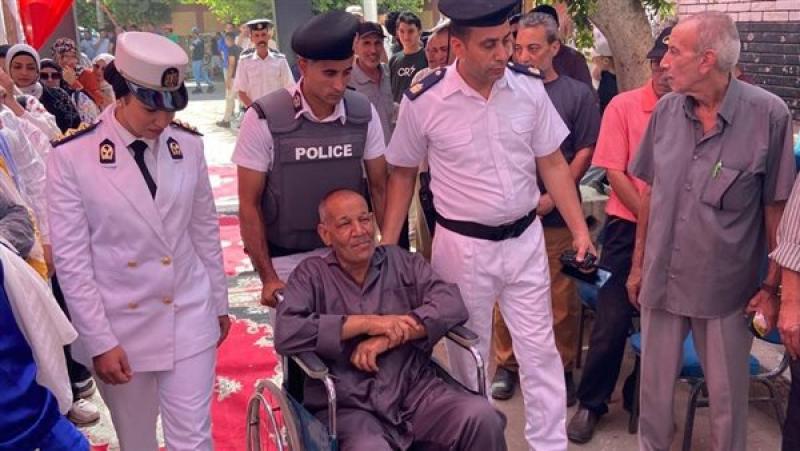 خط أحمر