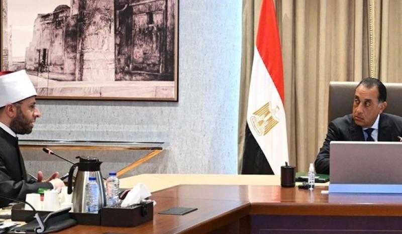 رئيس الوزراء يتابع جهود ”الأوقاف” فيما يتعلق بإدارة مختلف أصول وأملاك الوقف
