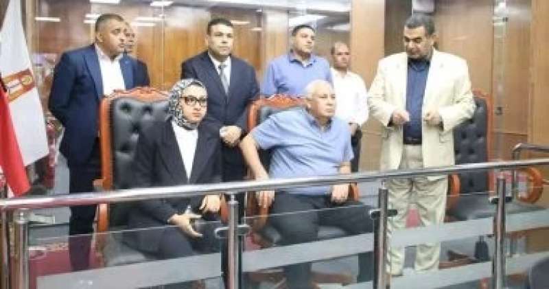خط أحمر
