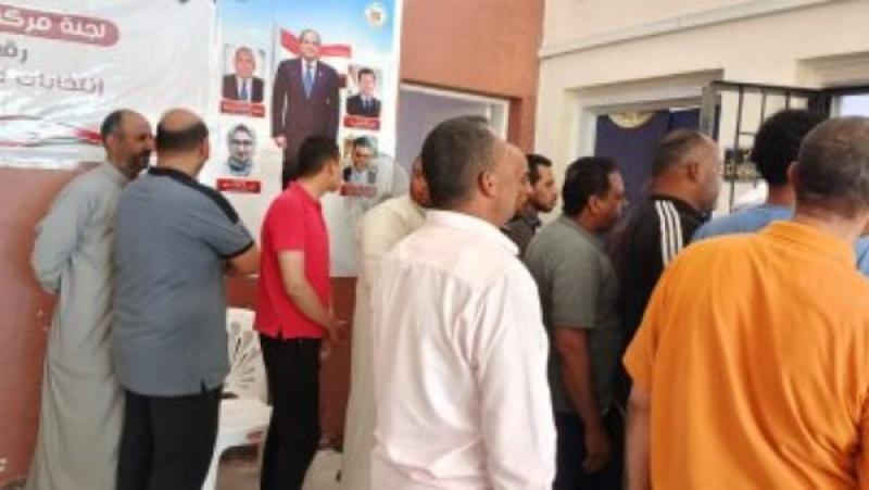 خط أحمر