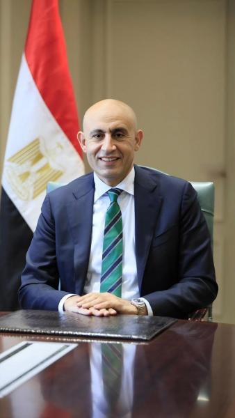 وزير التربية والتعليم يصدر قرارًا وزاريًا بشأن حركة بعض مديري ووكلاء المديريات التعليمية
