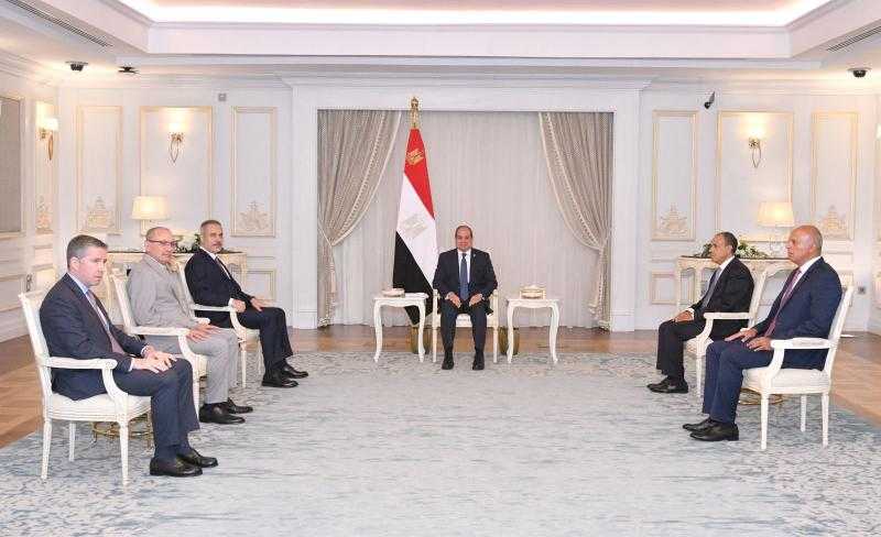 الرئيس السيسي ووزير خارجية تركيا يؤكدان أهمية توسيع مشاركة الشركات التركية بالمشروعات الاستثمارية بمصر