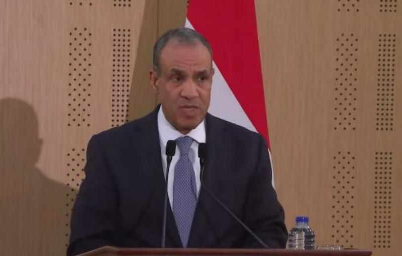 خط أحمر