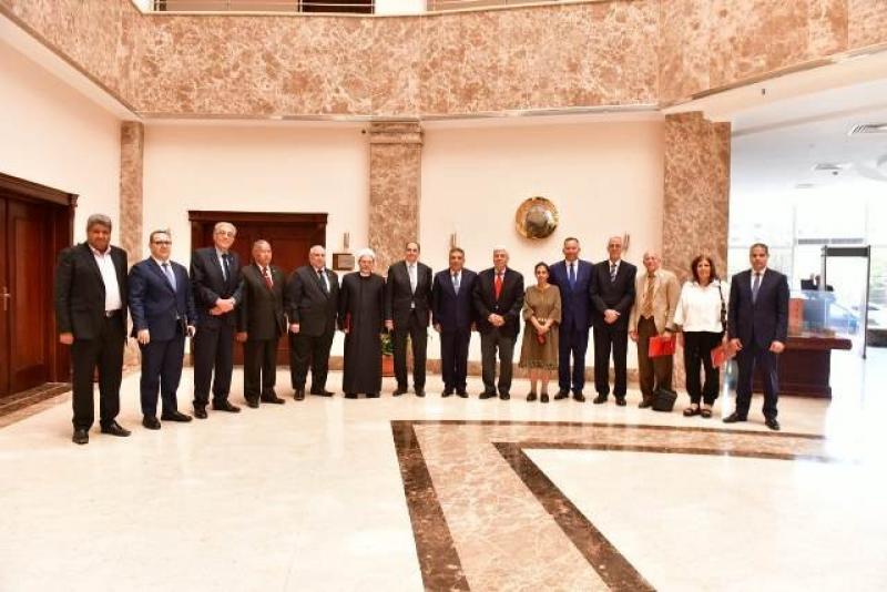 محافظ الدقهلية يشارك أولى جلسات مجلس أمناء جامعة المنصورة الجديدة