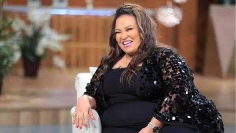 ويزو: أشرف عبد الباقي وفر لنا شققا ومرتبا شهريا.. وكان بيجيب لنا الأكل في مسرح مصر