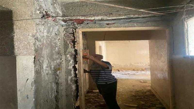 محافظ الغربية يتابع استئناف ترميم عمارات المستعمرة في المحلة الكبرى