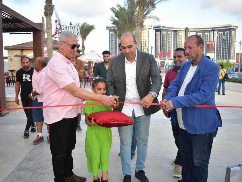 افتتاح أول معرض للنحت ”آرت سبيس” على الممشى السياحي بمدينة العلمين الجديدة
