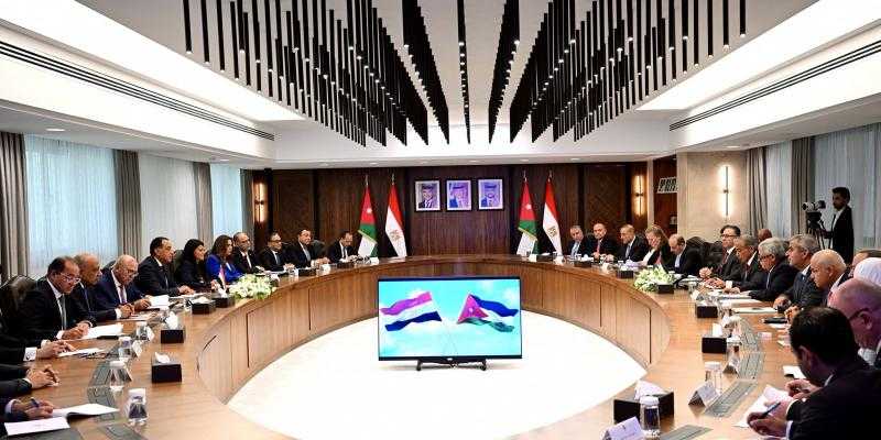وزيرة التخطيط تستعرض تقرير اجتماعات الخبراء التحضيرية للجنة العليا المصرية الأردنية المُشتركة