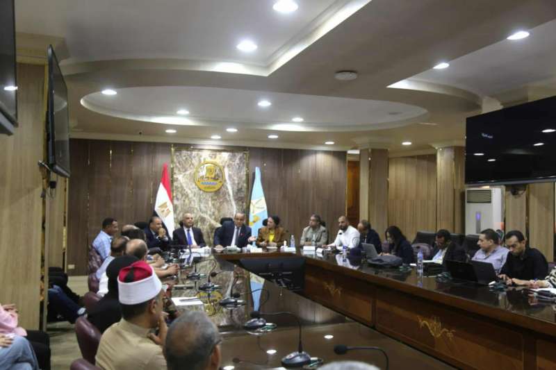 خط أحمر