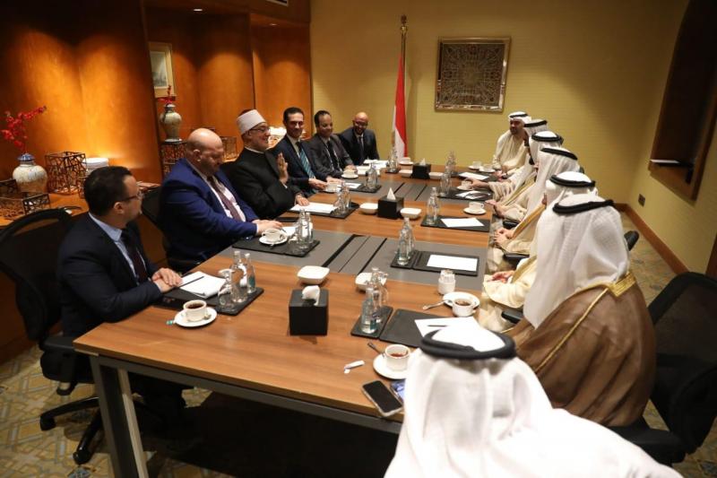 المفتي يلتقي رئيس الأوقاف بأبوظبي ومدير جامعة بن زايد للعلوم الإنسانية