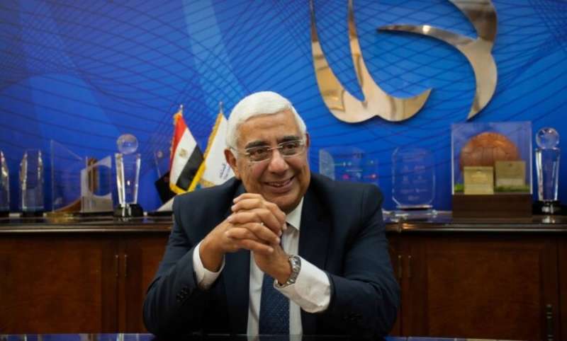 خط أحمر