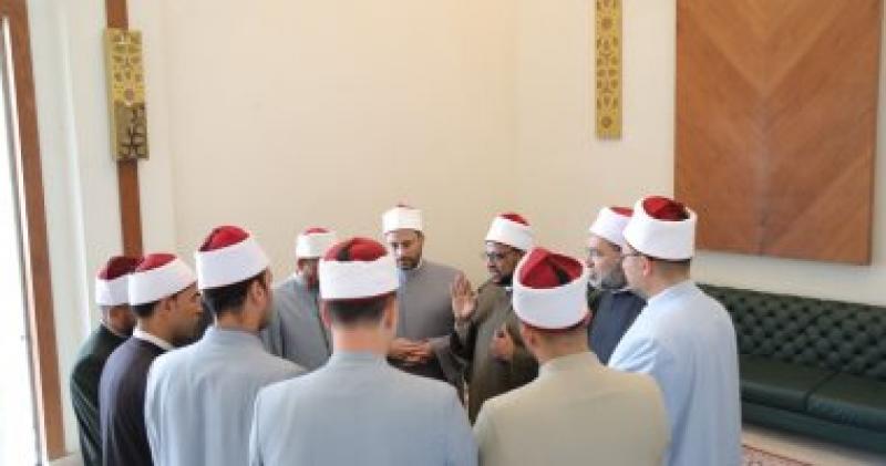 خط أحمر