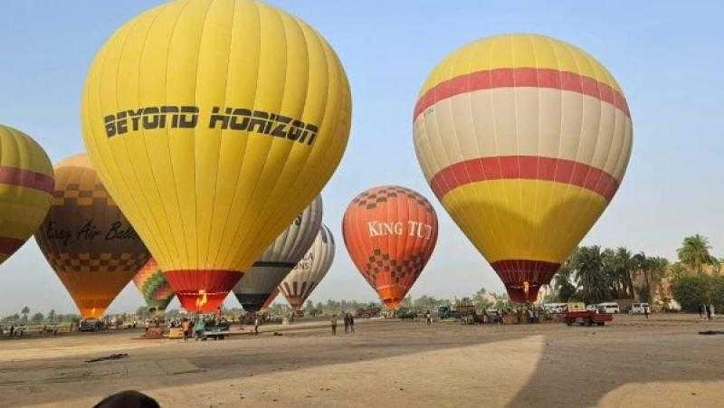 توقف رحلات البالون الطائر في الأقصر بسبب موجة الحر الشديدة