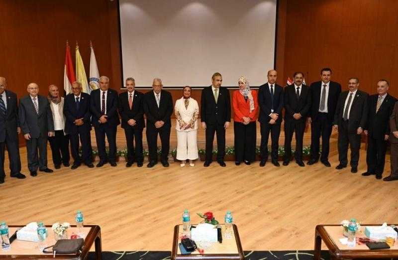وزير التعليم العالي يشيد بإنجازات مدينة الأبحاث العلمية في يوبيلها الفضي