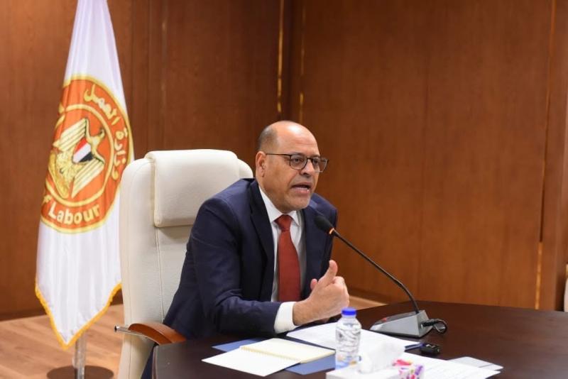 وزير العمل يعلن بدء أولى فعاليات تدريب مديري مراكز التدريب المهني في 5 مراكز