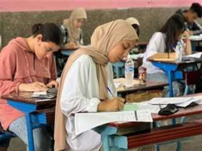 خط أحمر