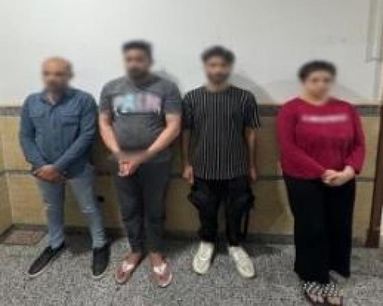 خط أحمر