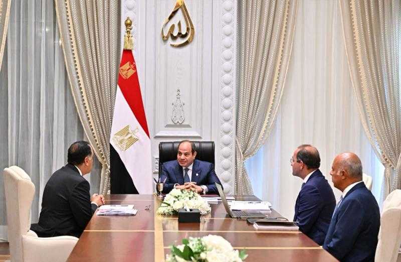 الرئيس السيسي يؤكد على ضرورة مواصلة الجهود المكثفة لتعزيز الانضباط المالي في الإجراءات الحكومية