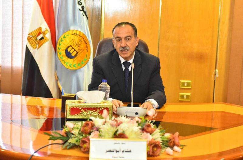 خط أحمر