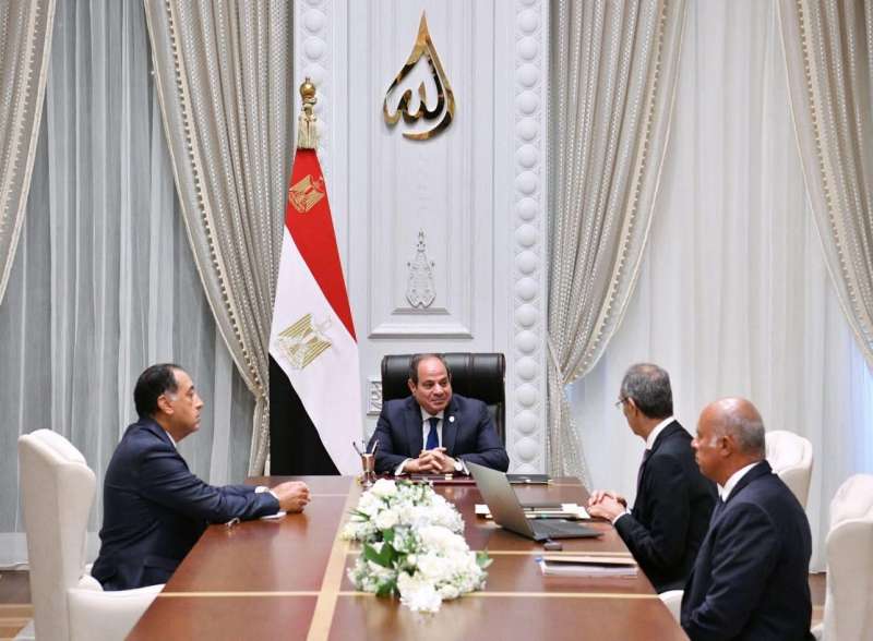 خط أحمر