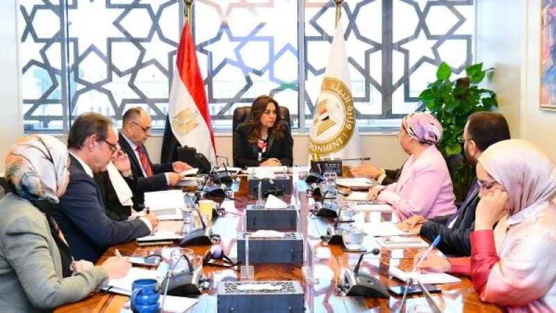 وزيرة البيئة تبحث بلورة موقف وطني موحد قبل انعقاد قمة المناخ COP 30 بالبرازيل
