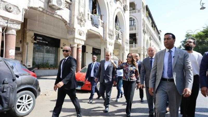 وزيرة التنمية المحلية ومحافظ القاهرة يتفقدان أعمال تطوير شارع إبراهيم باشا بمصر الجديدة