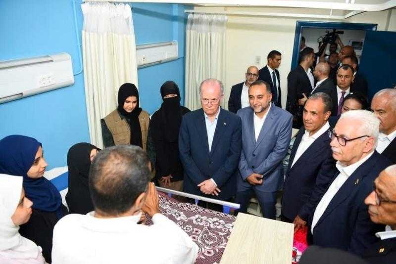 تفاصيل زيارة وزير الخارجية ورئيس الوزراء الفلسطيني الجرحى الفلسطينيين بمستشفى العريش العام