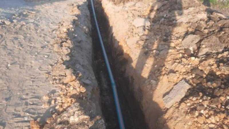 توصيل خط مياه شرب جديد بقرية أبو ريا في كفر الشيخ.. صور