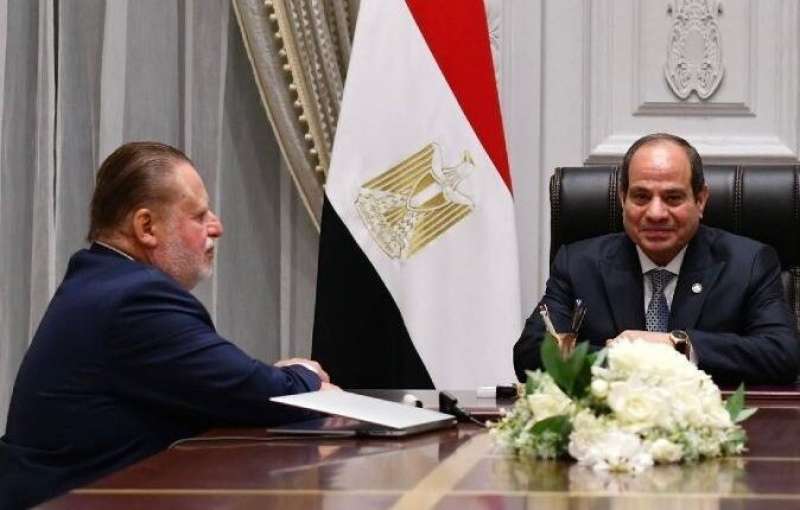 خط أحمر