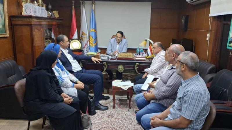 برامج تدريبية متخصصة لمدارس التعليم المزدوج في الغربية