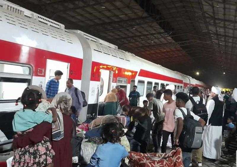السكة الحديد تشغل اليوم قطارًا خاصًا لعودة الإخوة السودانيين طواعية