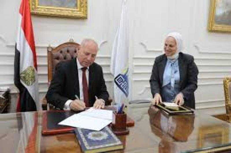 محافظ القاهرة يقرر النزول بالحد الأدنى لتنسيق القبول بالثانوى العام