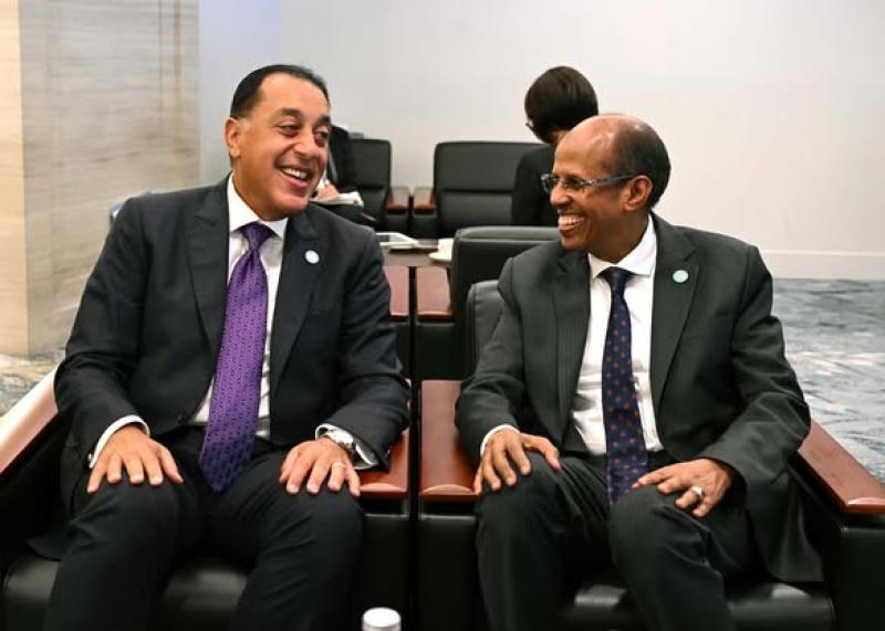 خط أحمر