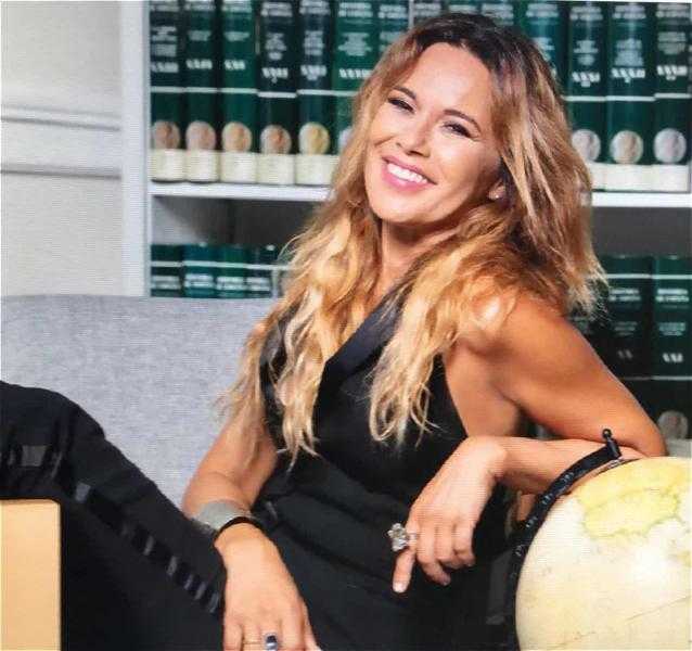 تكريم المخرجة الإسبانية مرسيدس أورتيجا في مهرجان الإسكندرية السينمائي