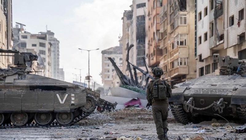 حي الزيتون تحت النار لليوم الـ10 بالتزامن مع إقرار خطة احتلال غزة