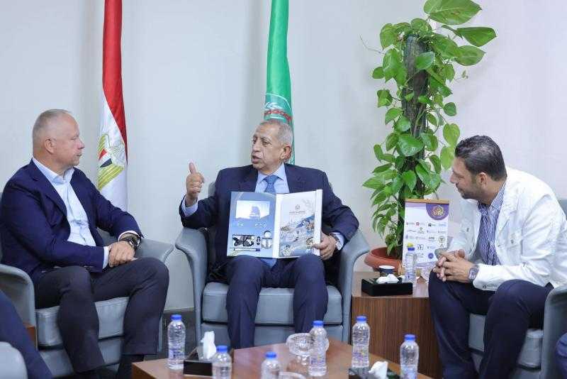 رئيس الأكاديمية العربية يستقبل وفد شركة “بادما” البولندية لبحث التعاون المشترك
