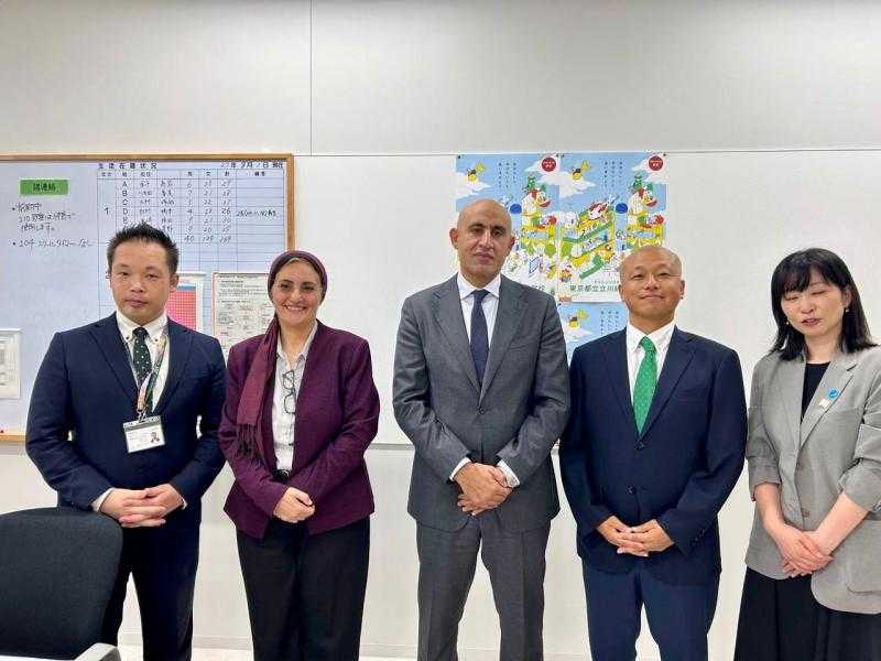 وزير التعليم يتفقد مدرسة ”تاتشيكاوا ميدوري” بطوكيو كنموذج رائد لدعم الطلاب المتسربين من التعليم