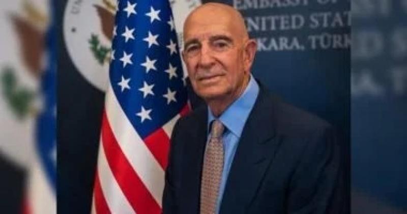 المبعوث الأمريكي توماس براك يوبخ الصحفيين والرئاسة اللبنانية تعلق