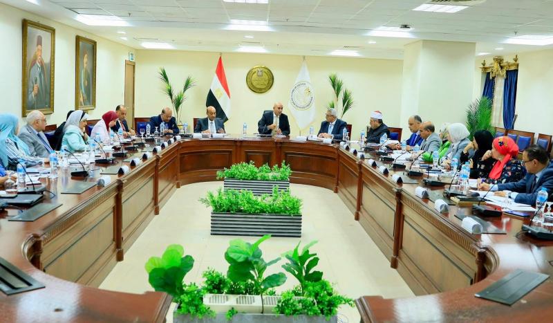 ”عبد اللطيف”: نظام شهادة البكالوريا المصرية الذي سيطبق من العام الدراسي المقبل ٢٠٢٥ / ٢٠٢٦ اختياريًا ويمثل نقلة نوعية للعملية التعليمية بالمرحلة الثانوية