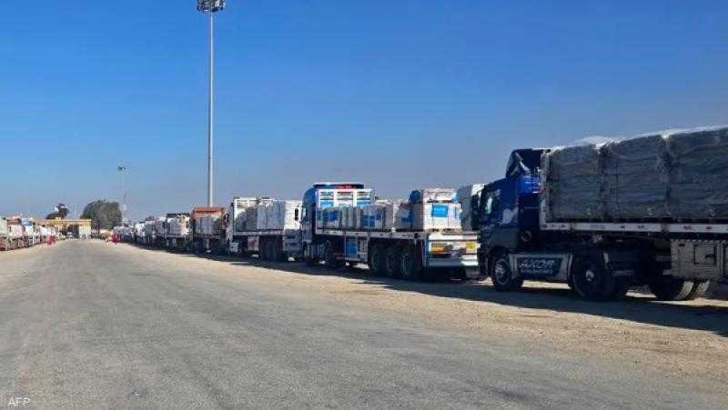 انطلاق قوافل ”زاد العزة” من مصر إلى غزة عبر معبر كرم أبو سالم