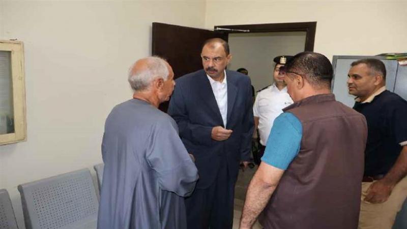 خط أحمر