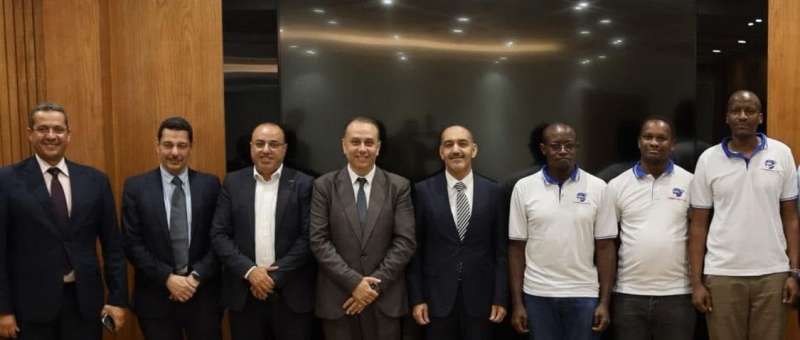خط أحمر
