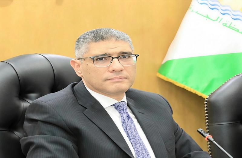 خط أحمر