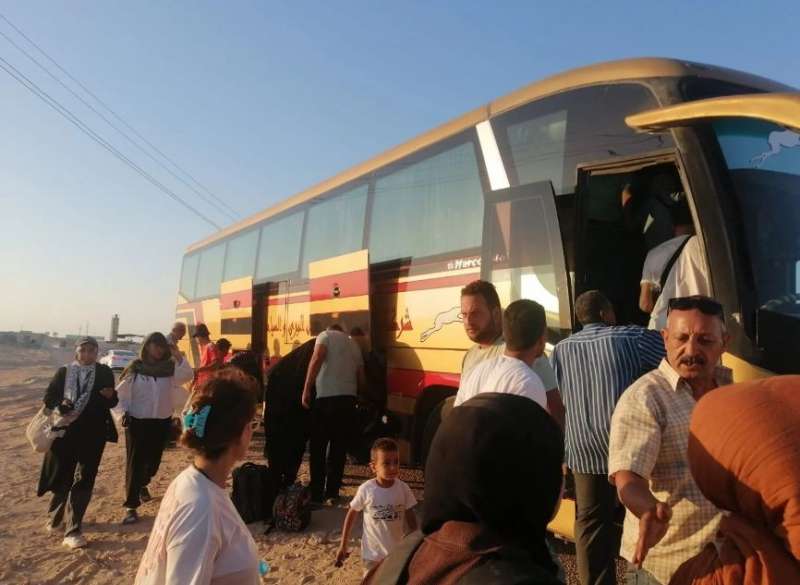 خط أحمر