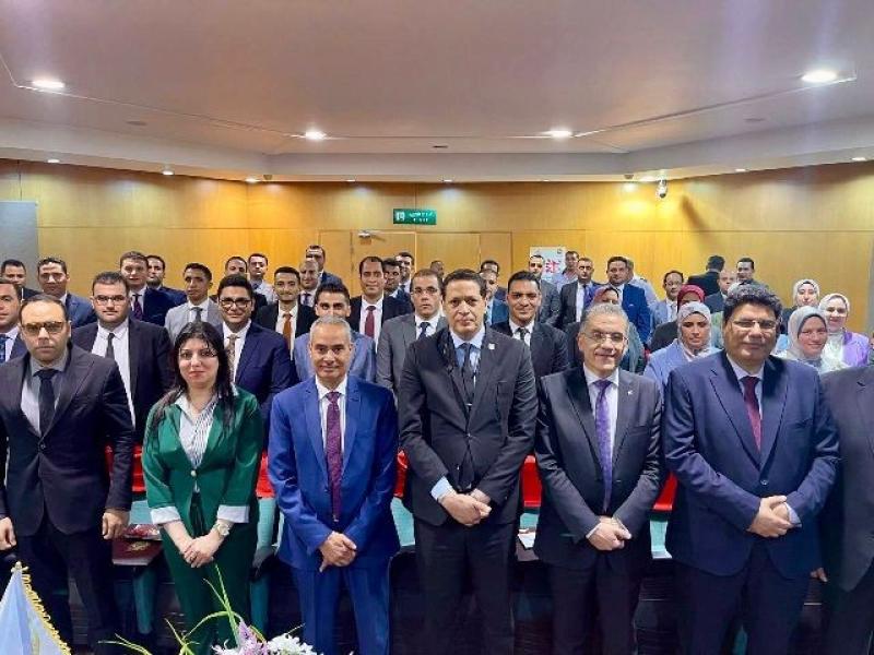 رئيس النيابة الإدارية يشهد مراسم أداء اليمين القانونية لأعضاء الهيئة أمام مجلس القضاء الأعلى | صور