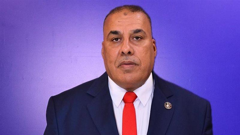 خط أحمر