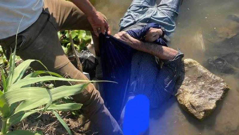 انتشال جثمان غريق من أسفل كوبري الخطاطبة بالمنوفية