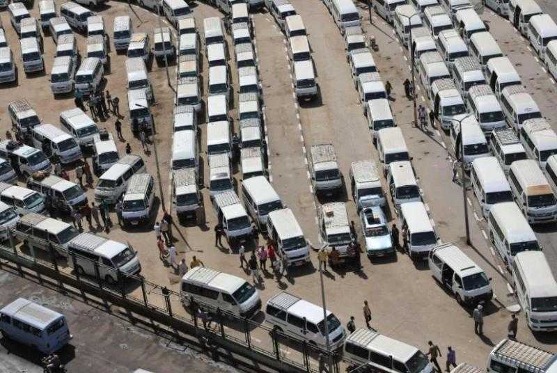 محافظ القاهرة: انتظام العمل بموقف أحمد حلمي الحضاري بعد نقل 12 خط ميكروباص من ميدان رمسيس